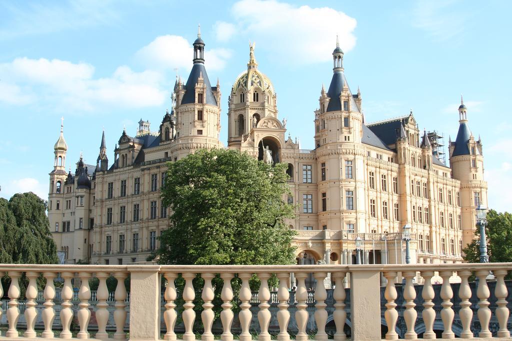 Hotel Niederländischer Hof Schwerin  Exterior foto