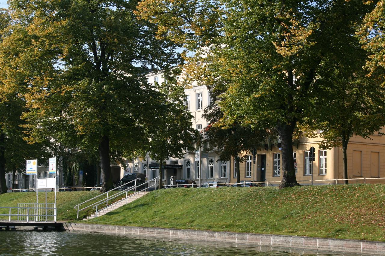 Hotel Niederländischer Hof Schwerin  Exterior foto